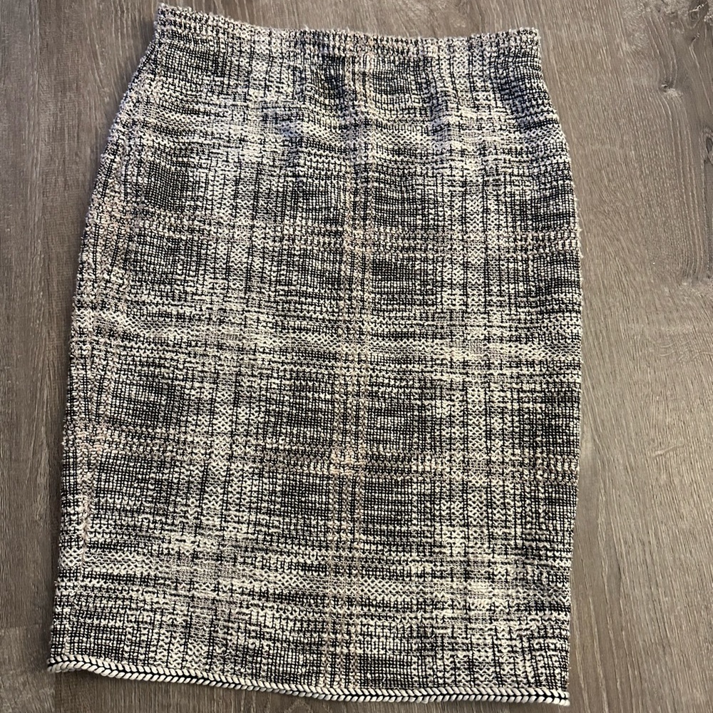 Woman skirt